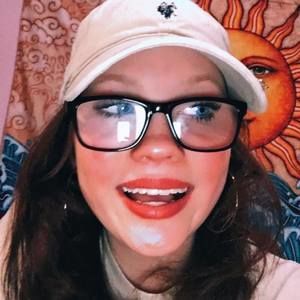 Meet your Posher, Farrah